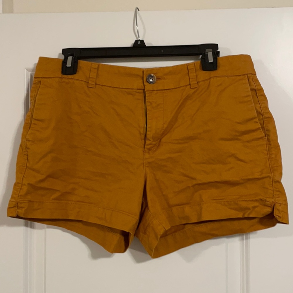 Golden old navy everyday short